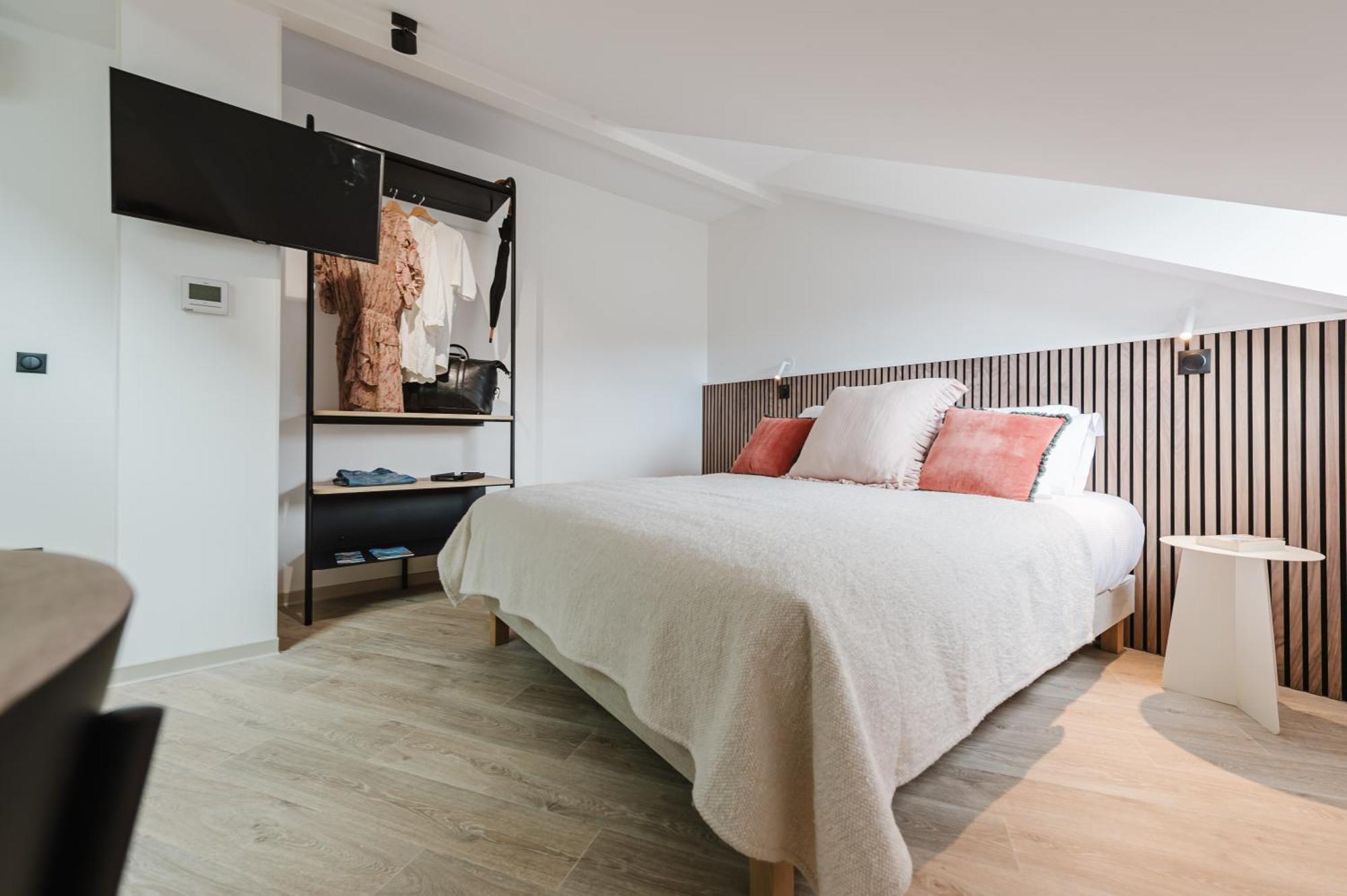 Appart Hotel Neostelia Annecy Exterior photo