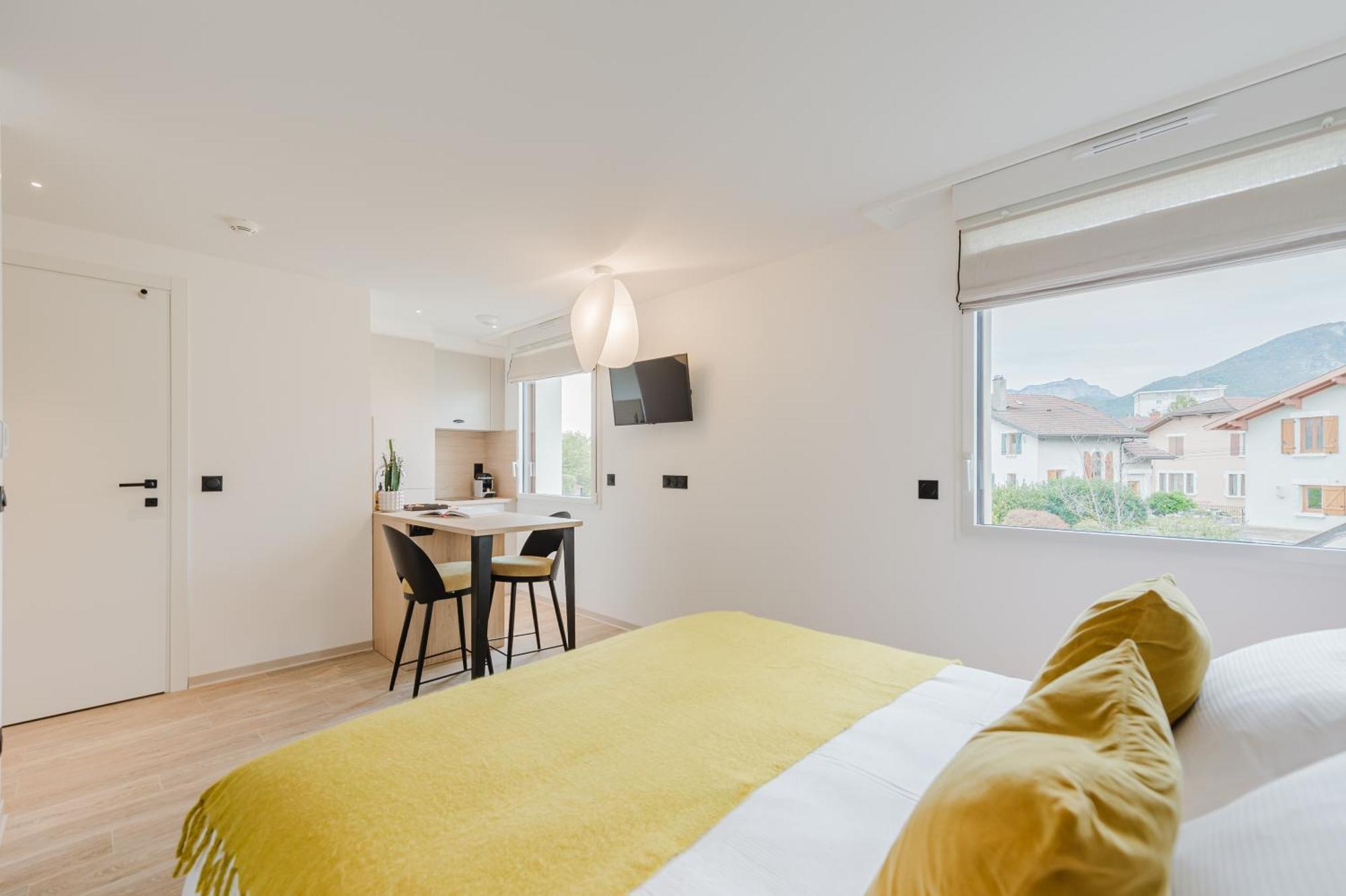 Appart Hotel Neostelia Annecy Exterior photo