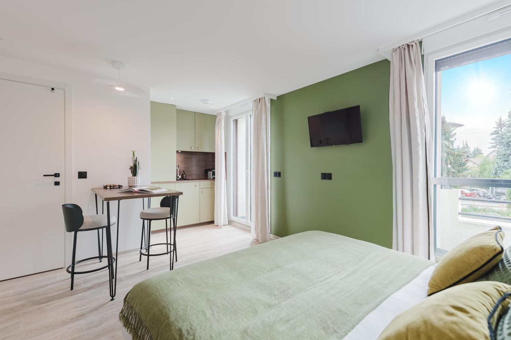 Appart Hotel Neostelia Annecy Exterior photo
