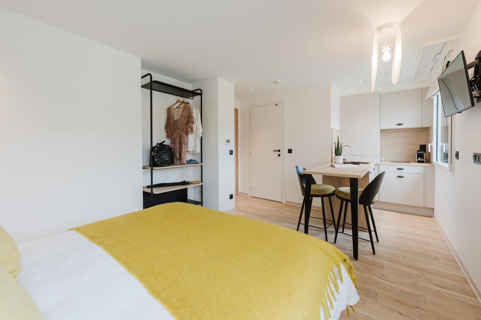 Appart Hotel Neostelia Annecy Exterior photo
